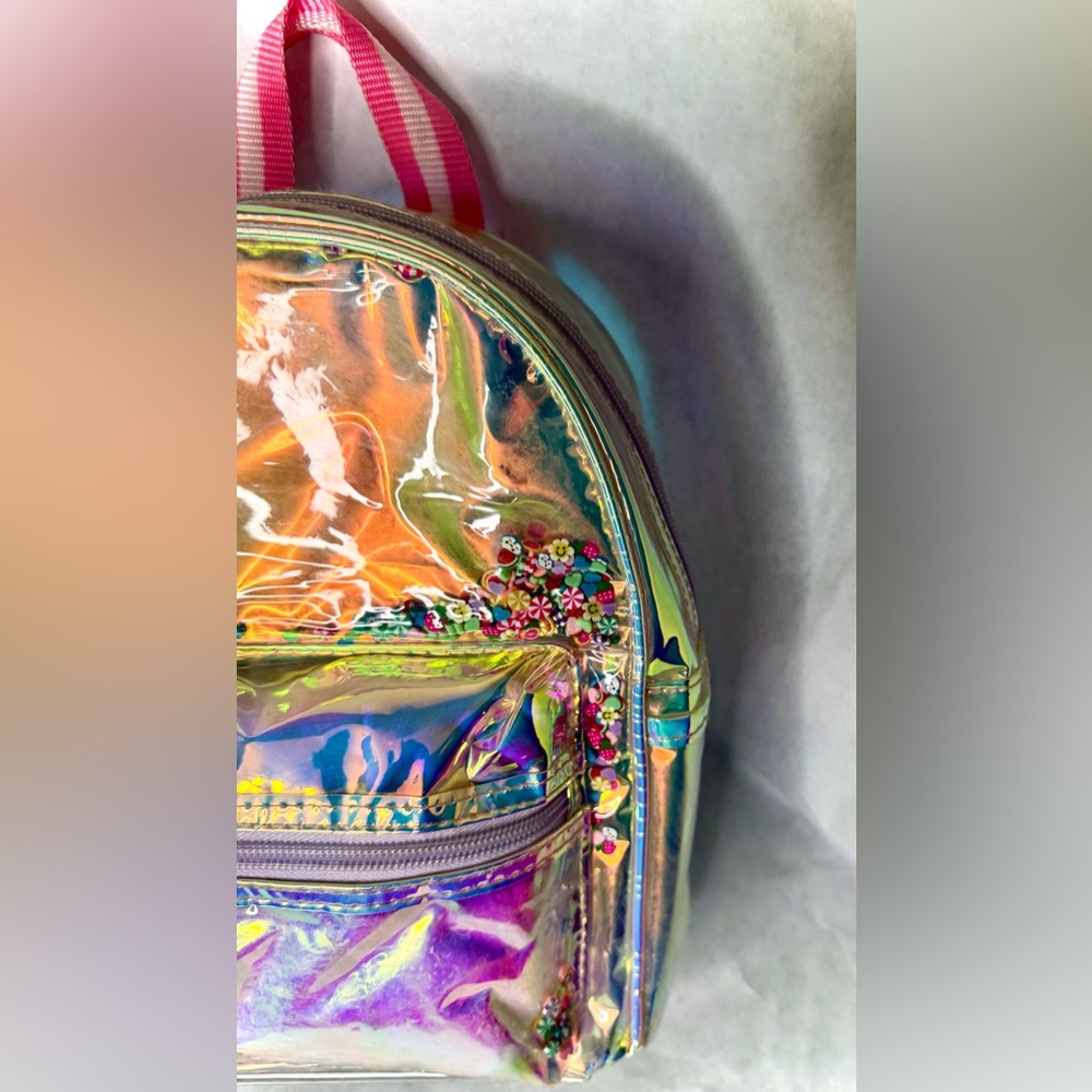 Translucent Backpack with confetti Beads - Picture 9 of 15